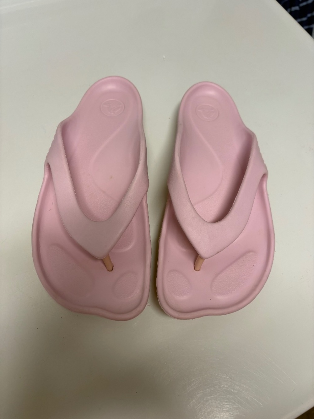 Crocs Light Pink Boulder Colorado Arch Support Flip Flops Women's Size 6